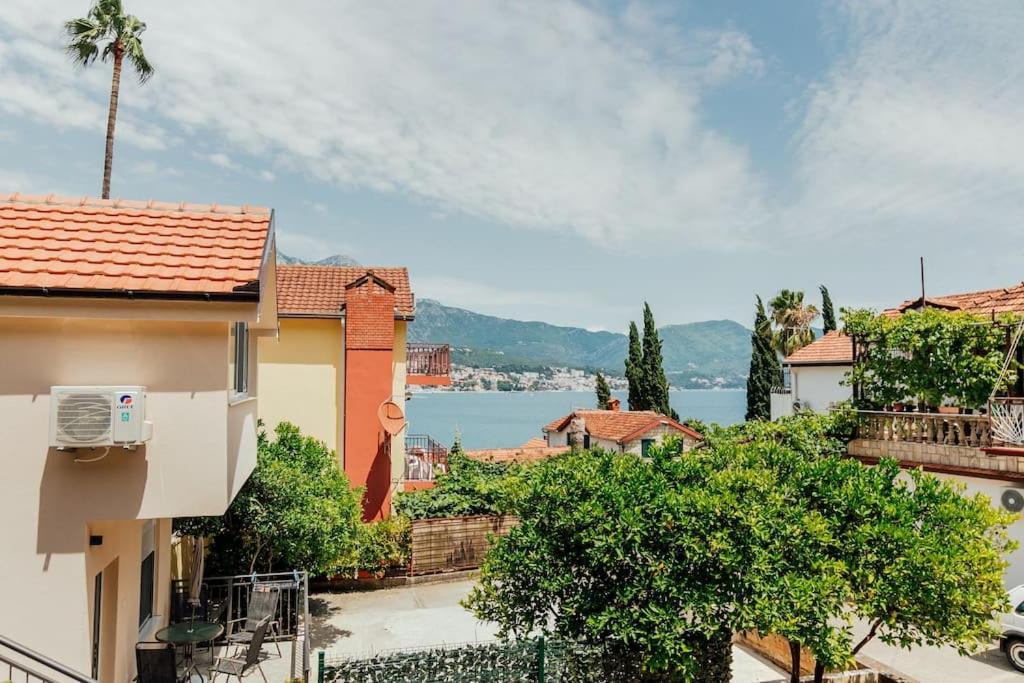 Charmy Studio Lux Apartment Herceg Novi Exterior photo